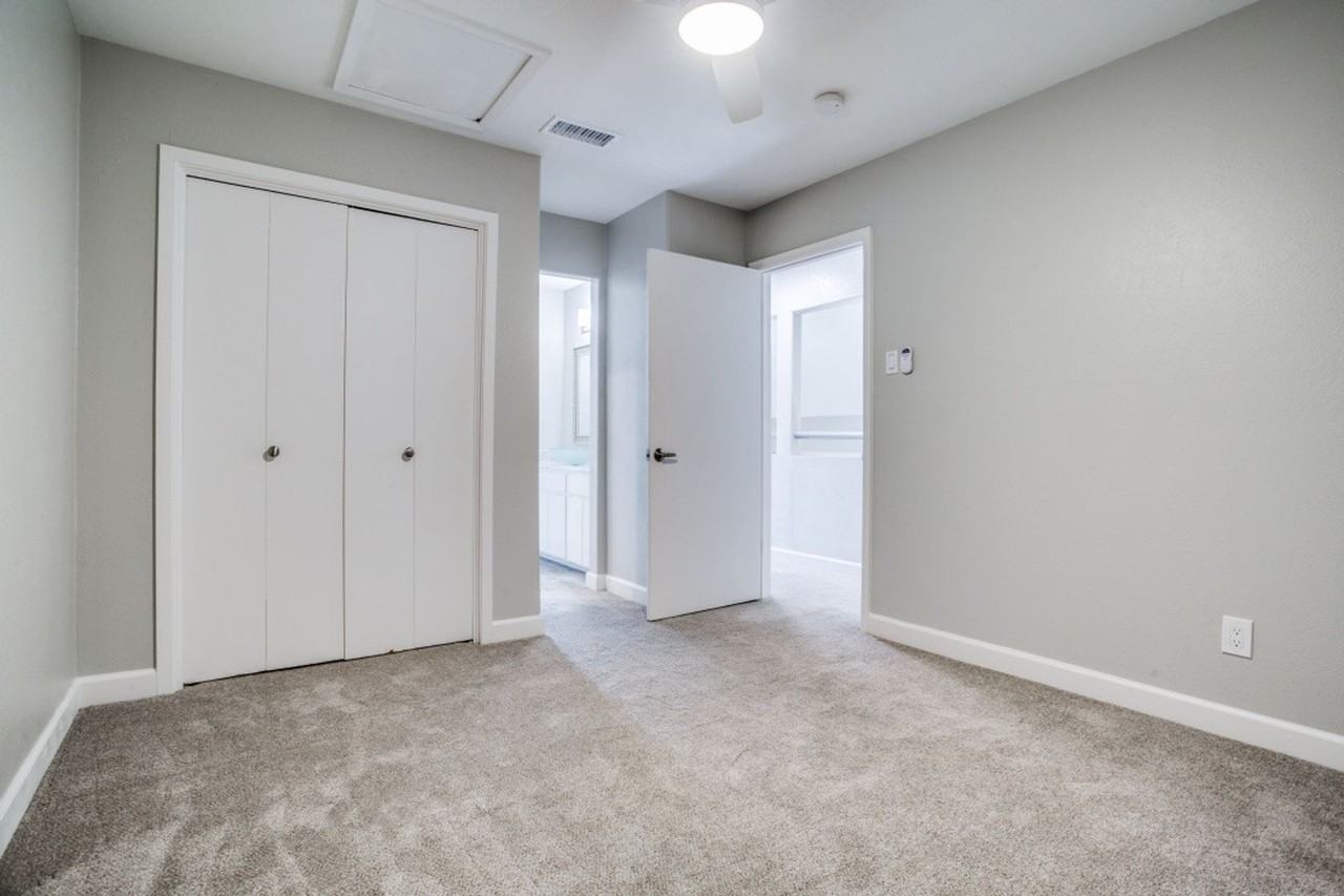 2645 Forest Grove Dr - Photo 2 of 15