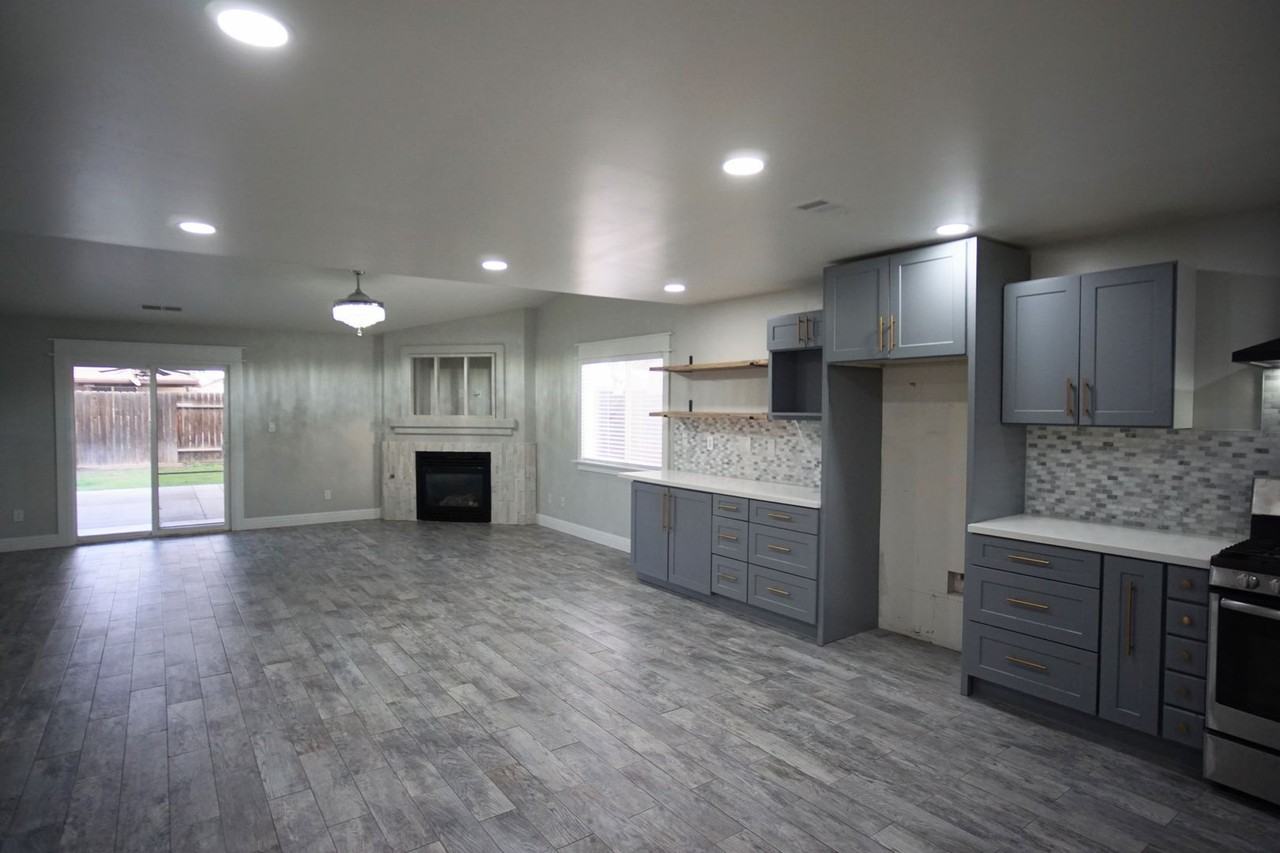 6208 Long Valley Way - Photo 2 of 17