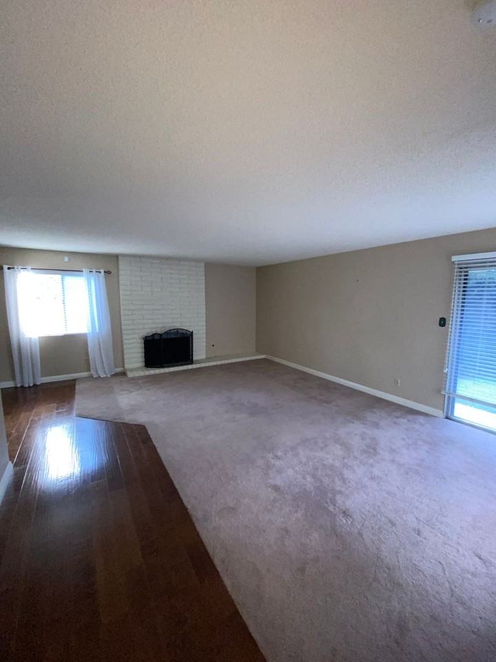 105 River Oaks Dr - Photo 4 of 26