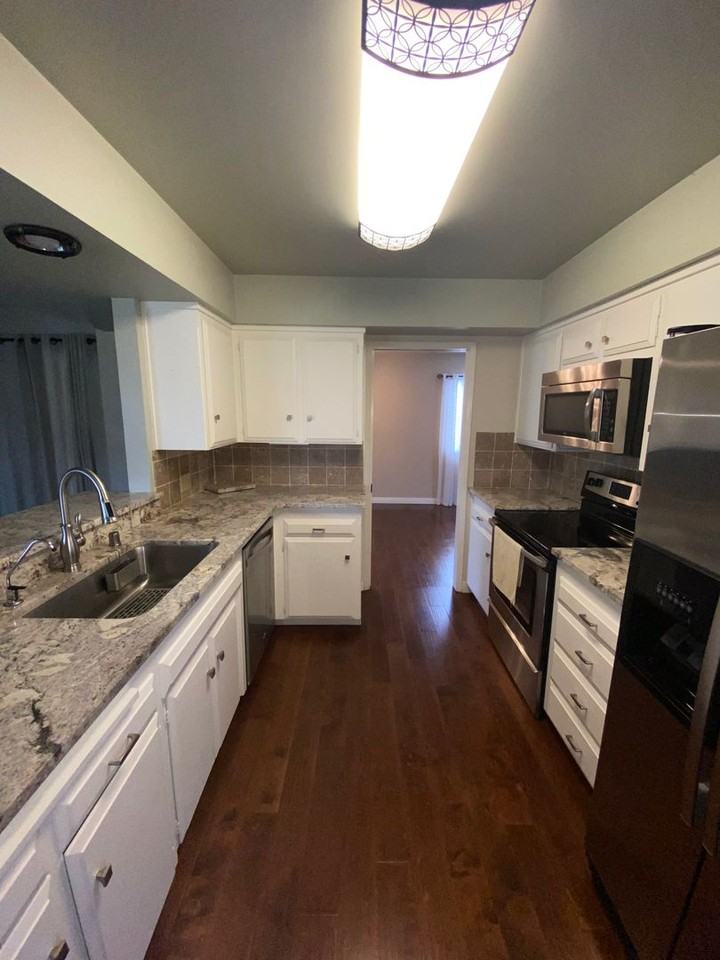 105 River Oaks Dr - Photo 7 of 26