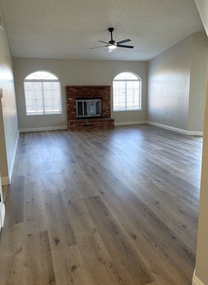 8101 Jacaranda Ave - Photo 3 of 18