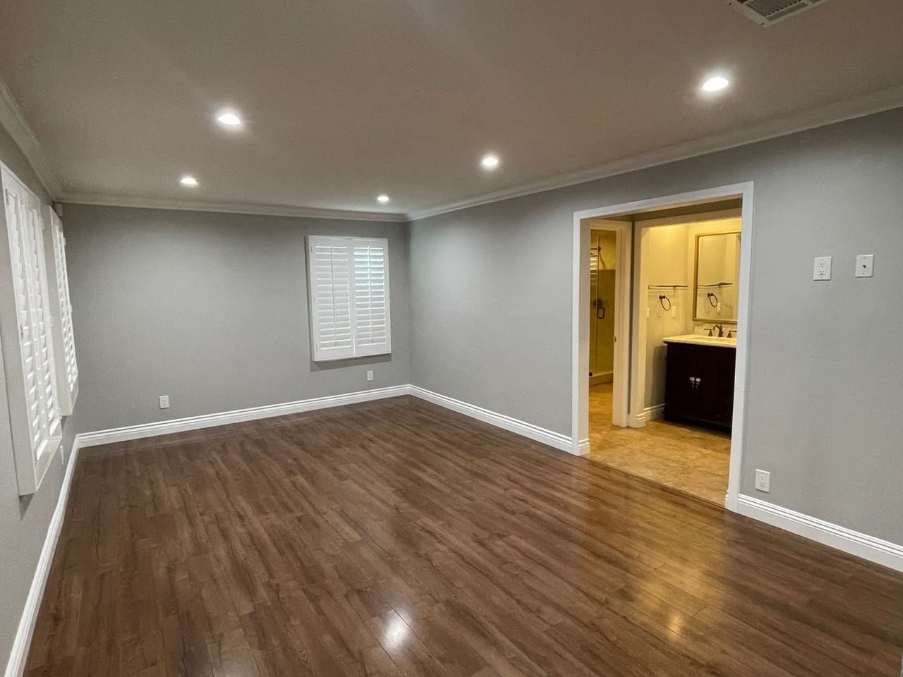 9752 Monogram Ave - Photo 7 of 15