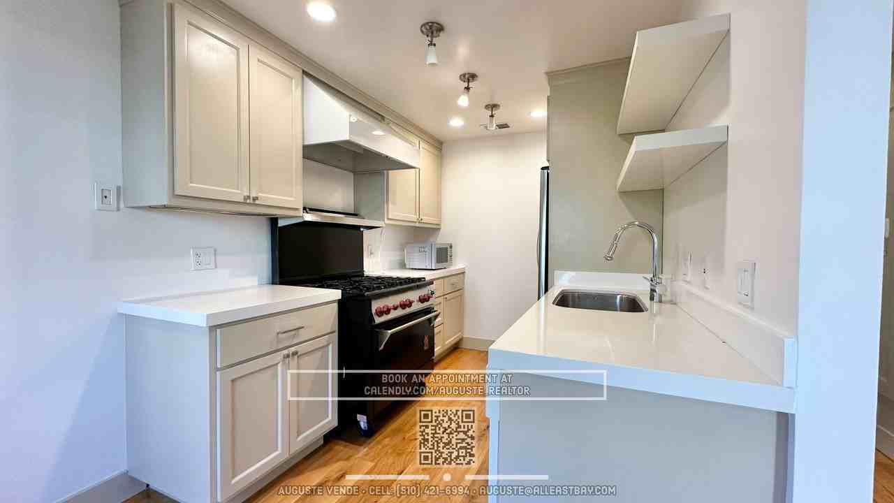 54 Emery Bay Dr - Photo 2 of 16