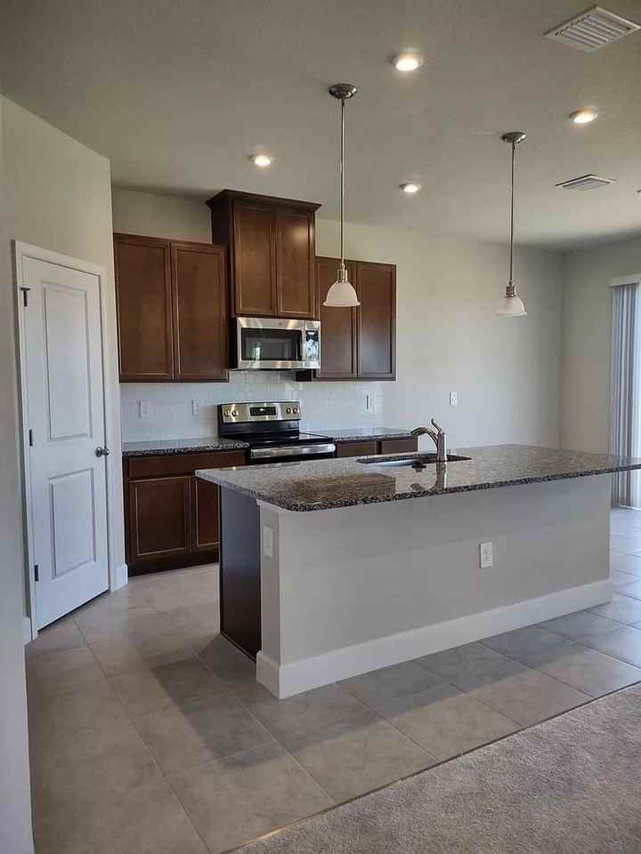 16299 S Port Harbor Blvd - Photo 2 of 16