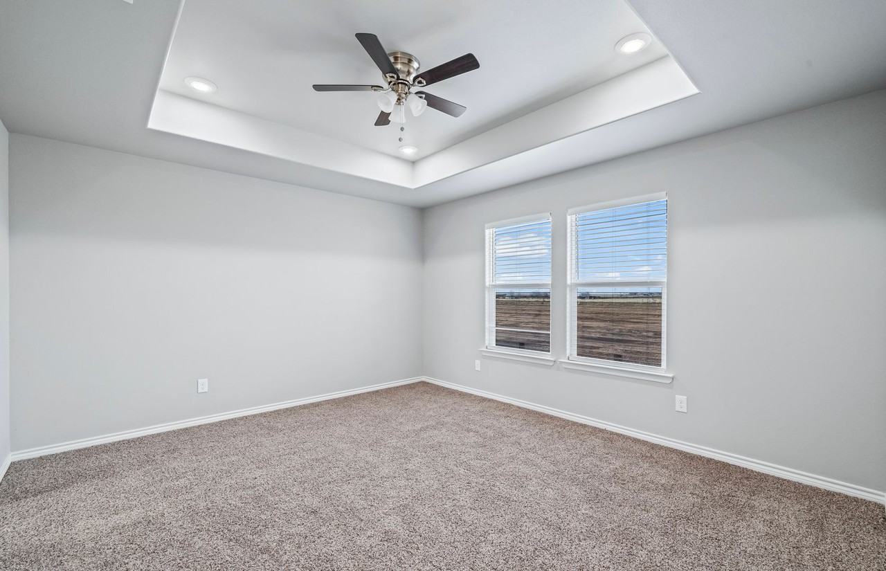 11707 County Road 6400 - Photo 2 of 14