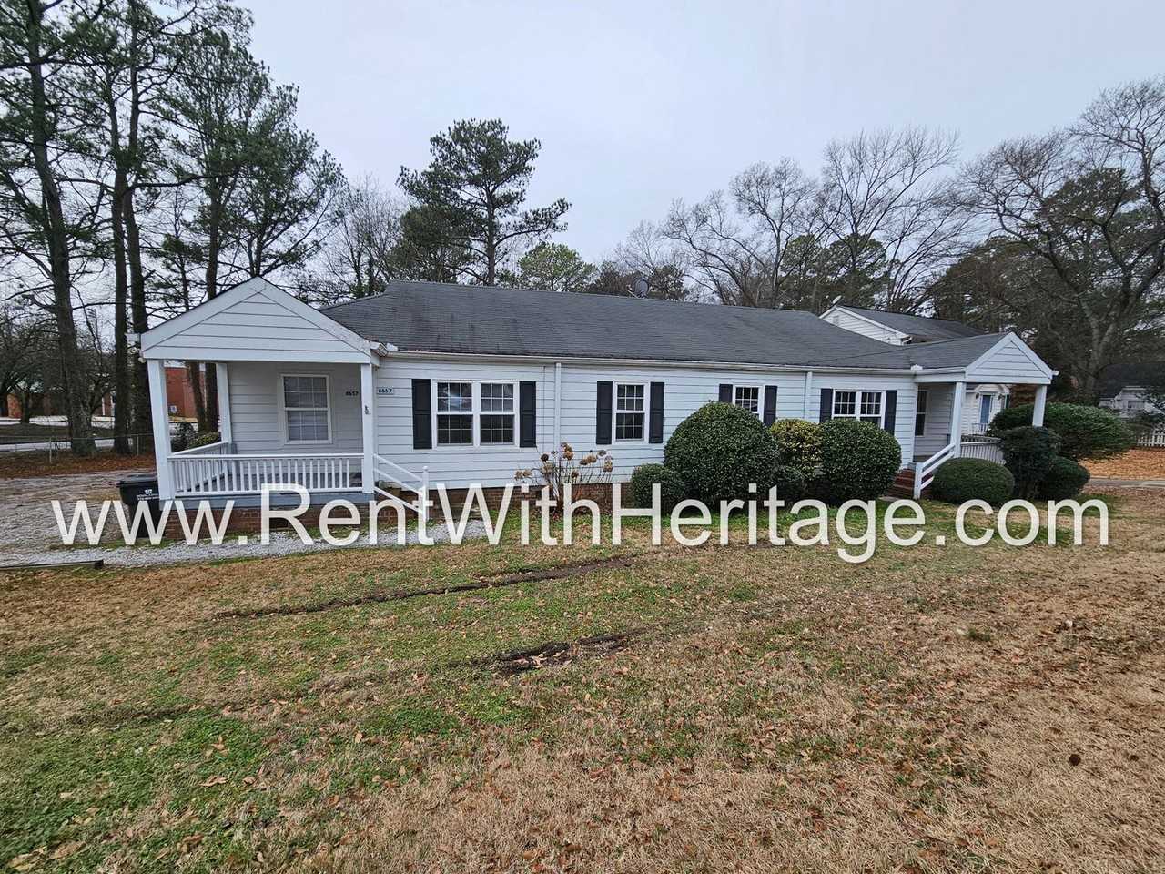 8657 Campbellton St