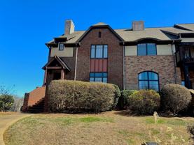 986 Pembroke Pl - Photo 1 of 1