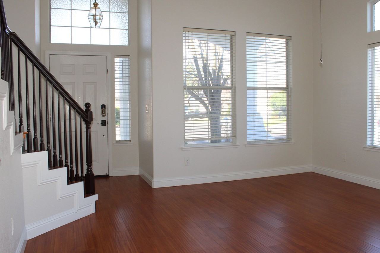 1902 Ajay Dr - Photo 3 of 22