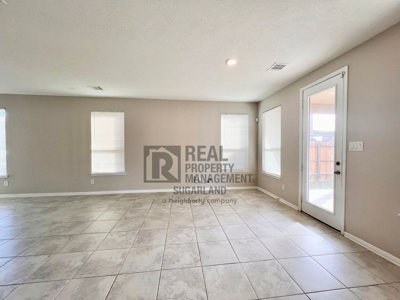 19815 Blushdawn Sierra Ct - Photo 5 of 25