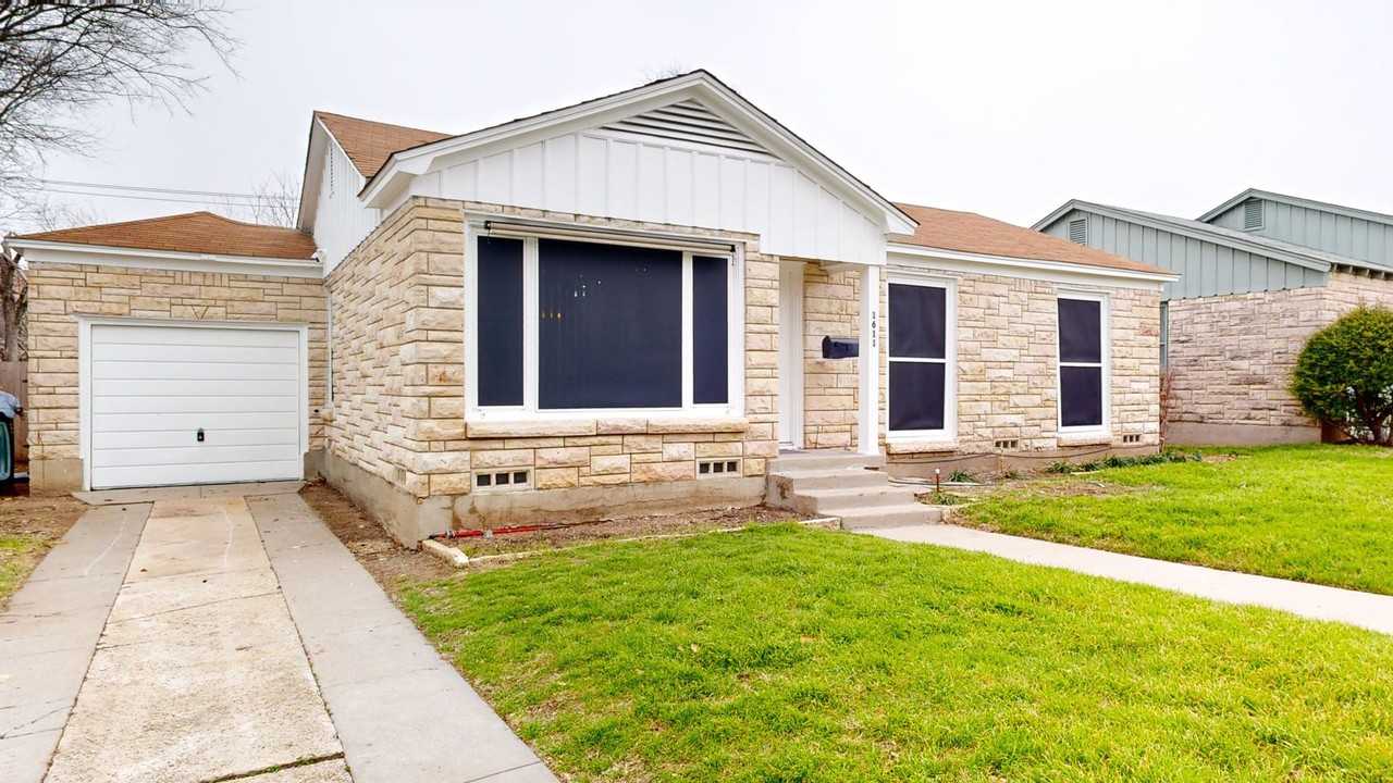 1611 S 33rd St - Photo 2 of 27