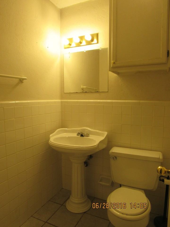 3505 Ne Silcott Pl - Photo 6 of 18