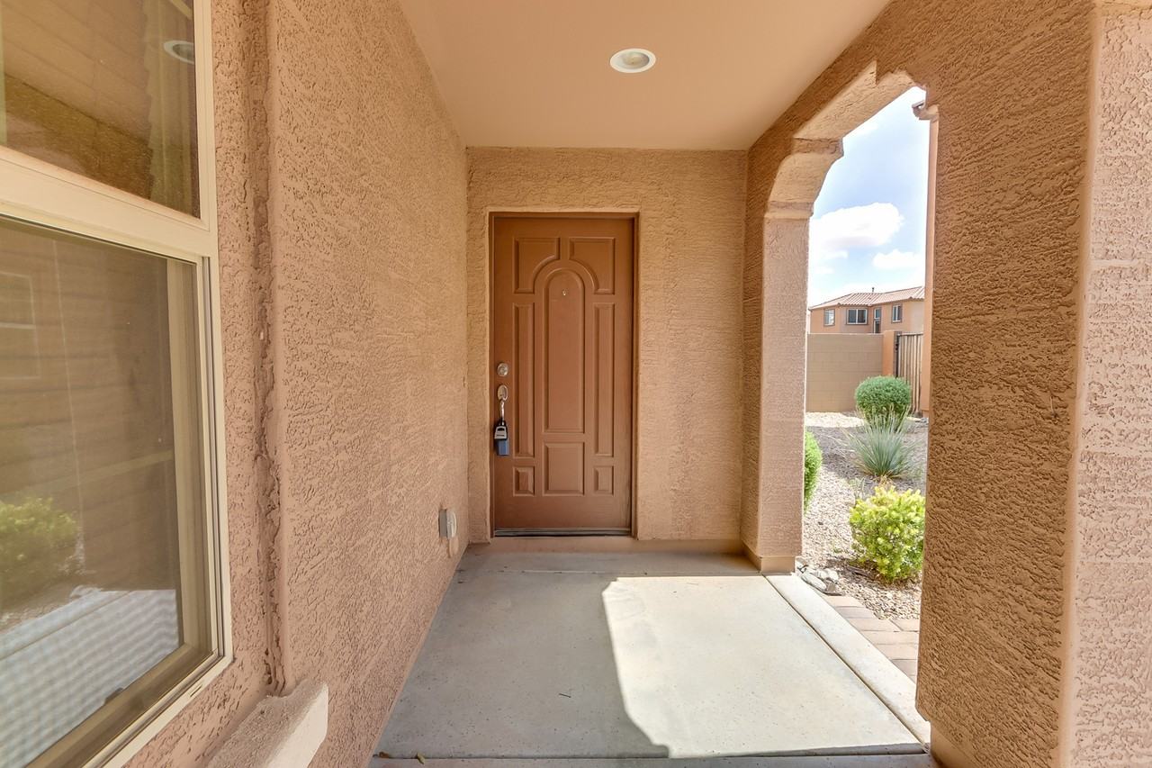 2223 S Buckaroo Trl - Photo 3 of 36