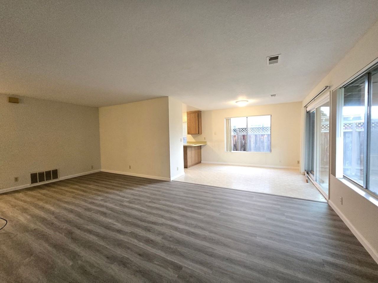 3185 Bourgeois Way - Photo 3 of 20