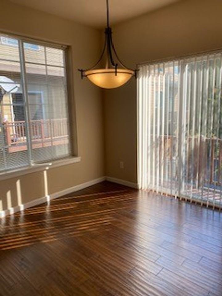 1090 Sw 162nd Ave - Photo 3 of 16