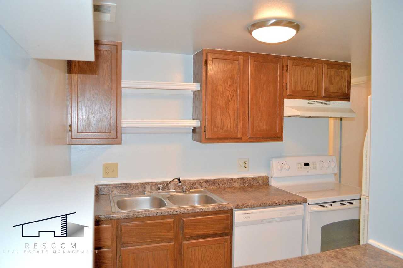 2611 W 5625 S - Photo 2 of 12