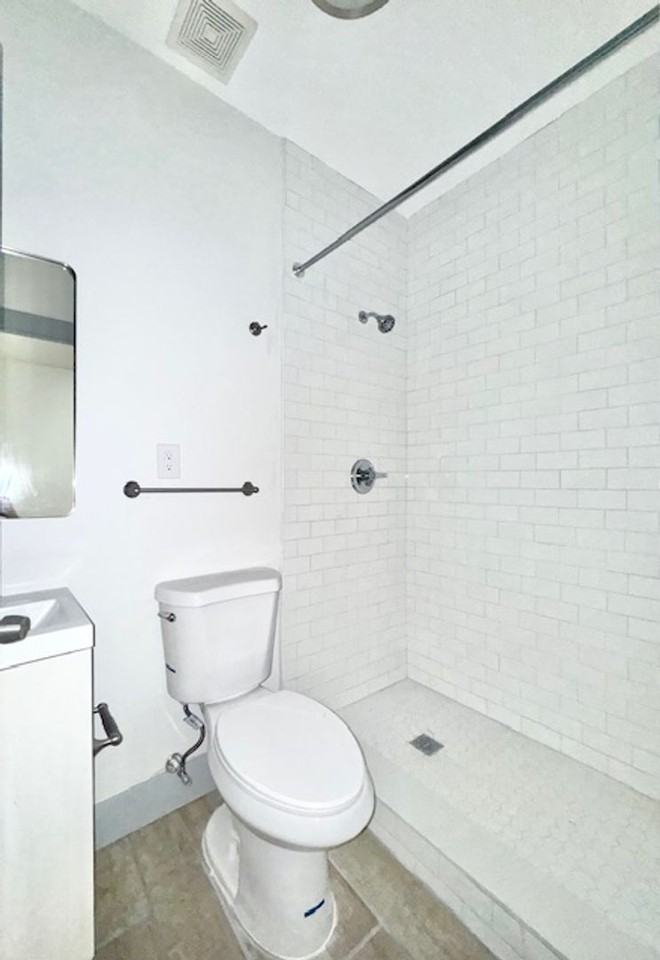 845 Nw 12th St - Photo 7 of 9