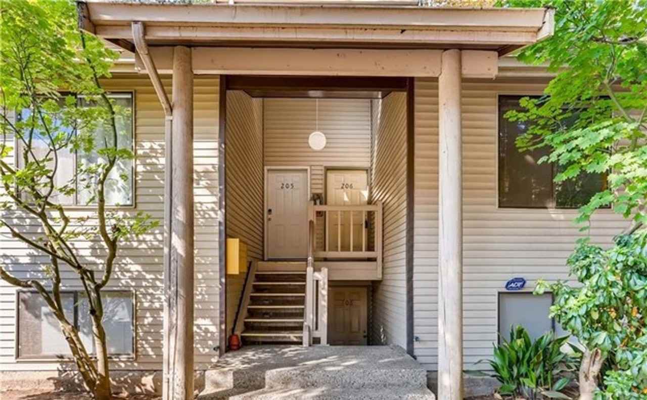 12229 100th Ave Ne #B207 - Photo 2 of 16