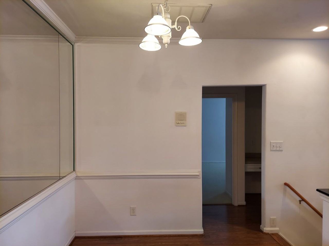 1061 Grand Oak Ln - Photo 2 of 12