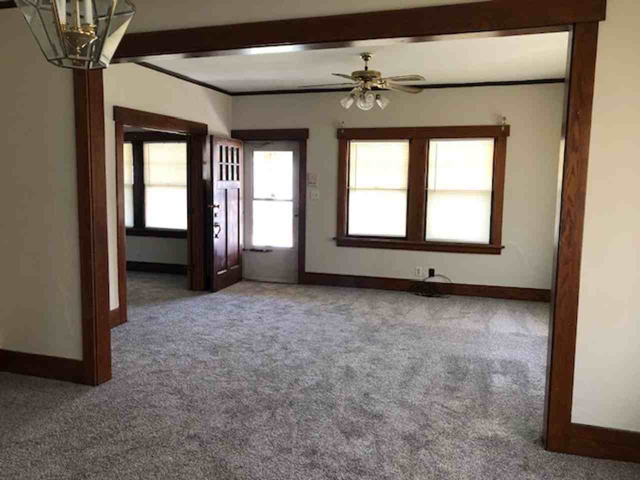 2019 S 10th St - Photo 3 of 6