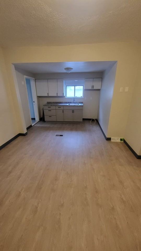 11 Lopella St - Photo 2 of 9