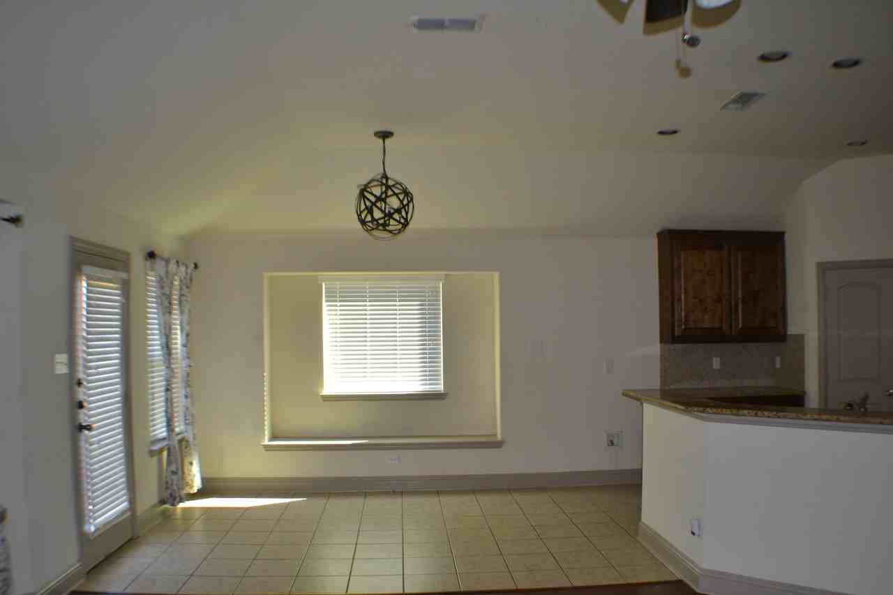 4036 Eric Dr - Photo 7 of 13