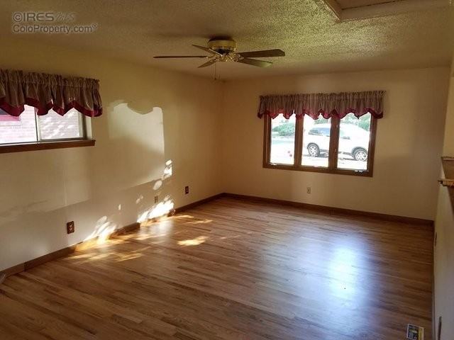 1211 Sherman St - Photo 3 of 13