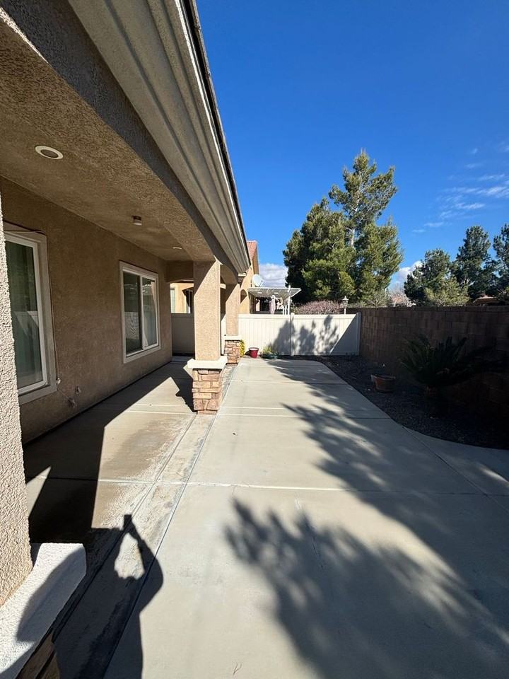 10565 Bridge Haven Rd - Photo 3 of 16