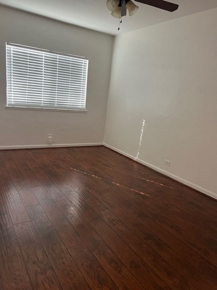 936 S 7th St - Photo 6 of 10