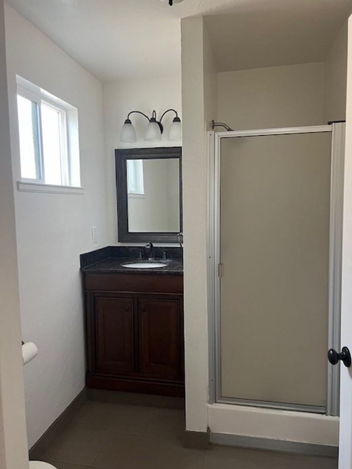 936 S 7th St - Photo 7 of 10