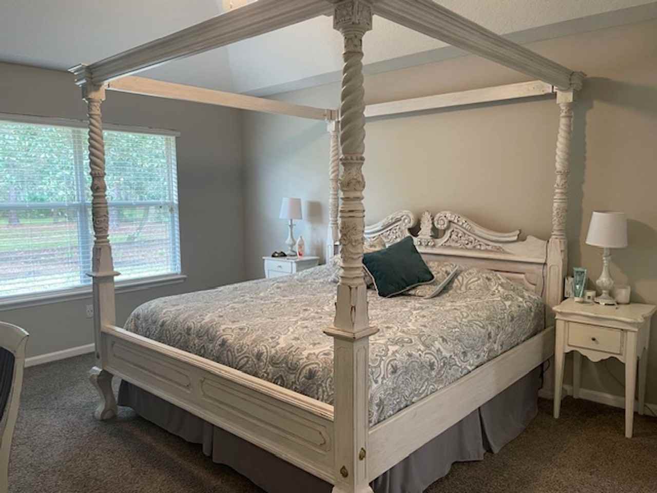 1409 Gibralter Ln - Photo 7 of 19