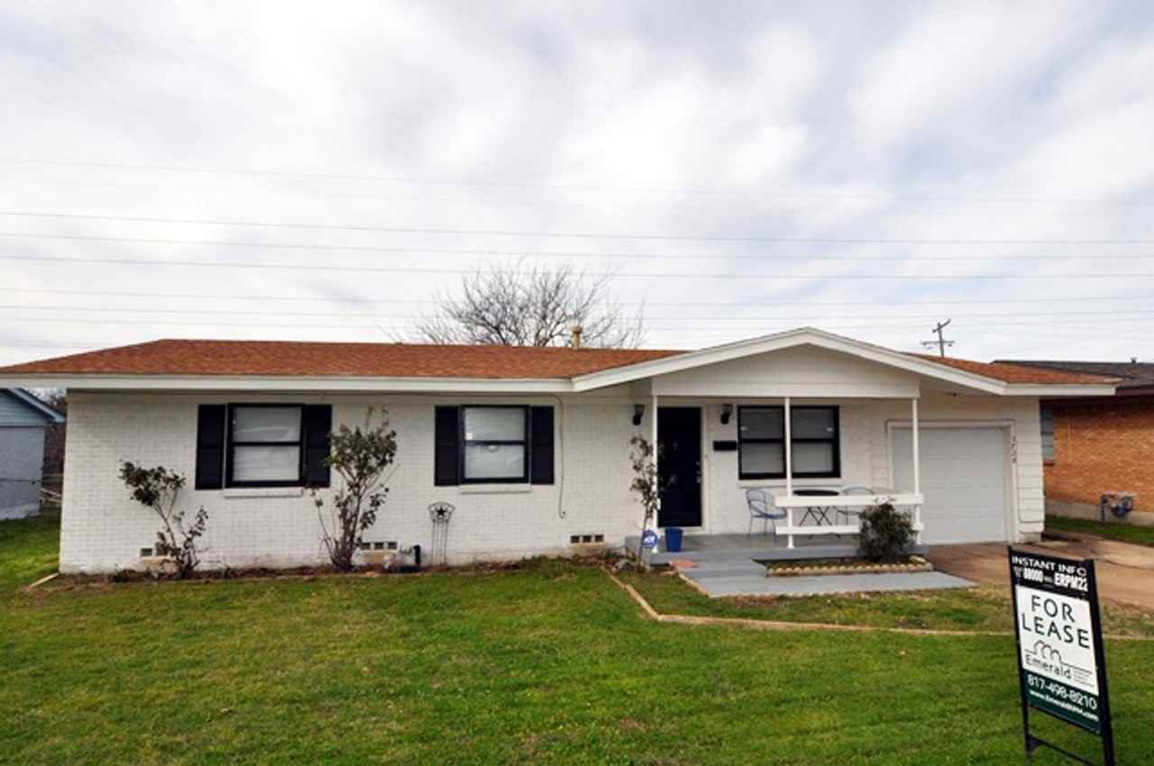3728 Slade Blvd - Photo 3 of 21