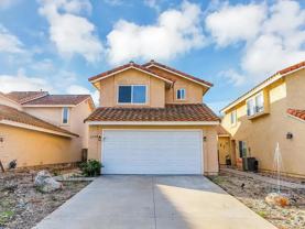 Amazing 4 Bedroom Home with Attached Garag - House Rental in San Diego,  CA