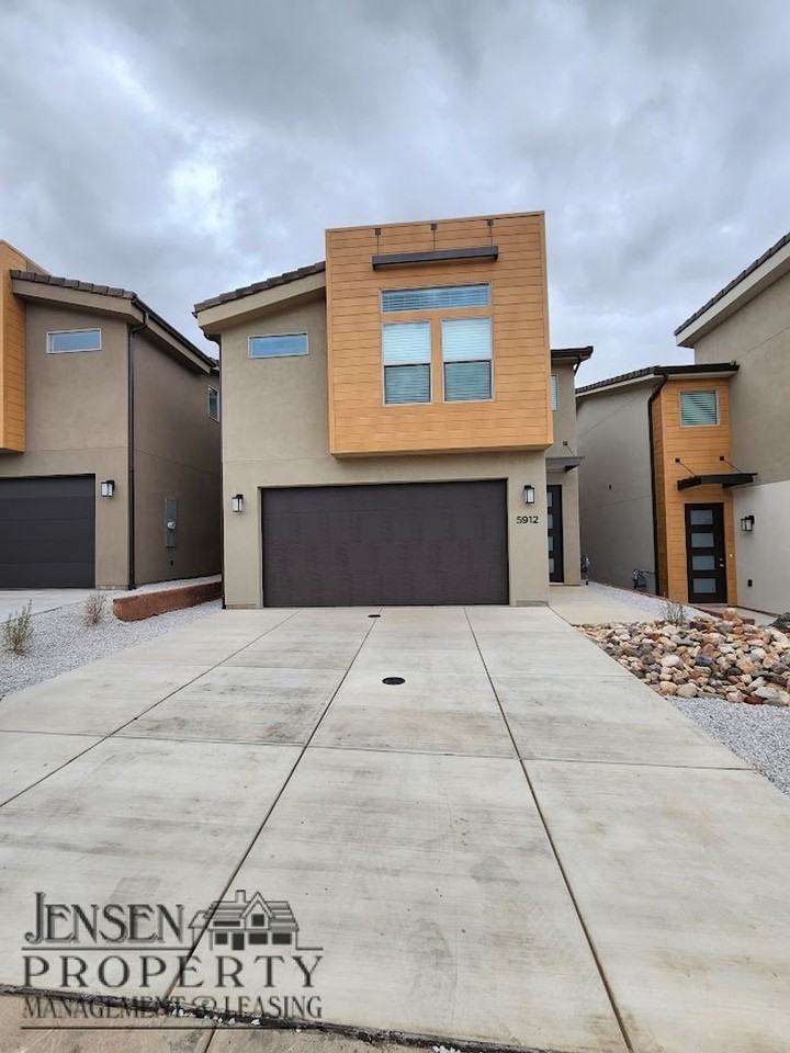 5912 S Legolas Ln - Photo 3 of 31