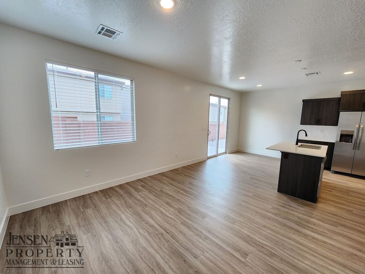 5902 S Legolas Ln - Photo 5 of 31