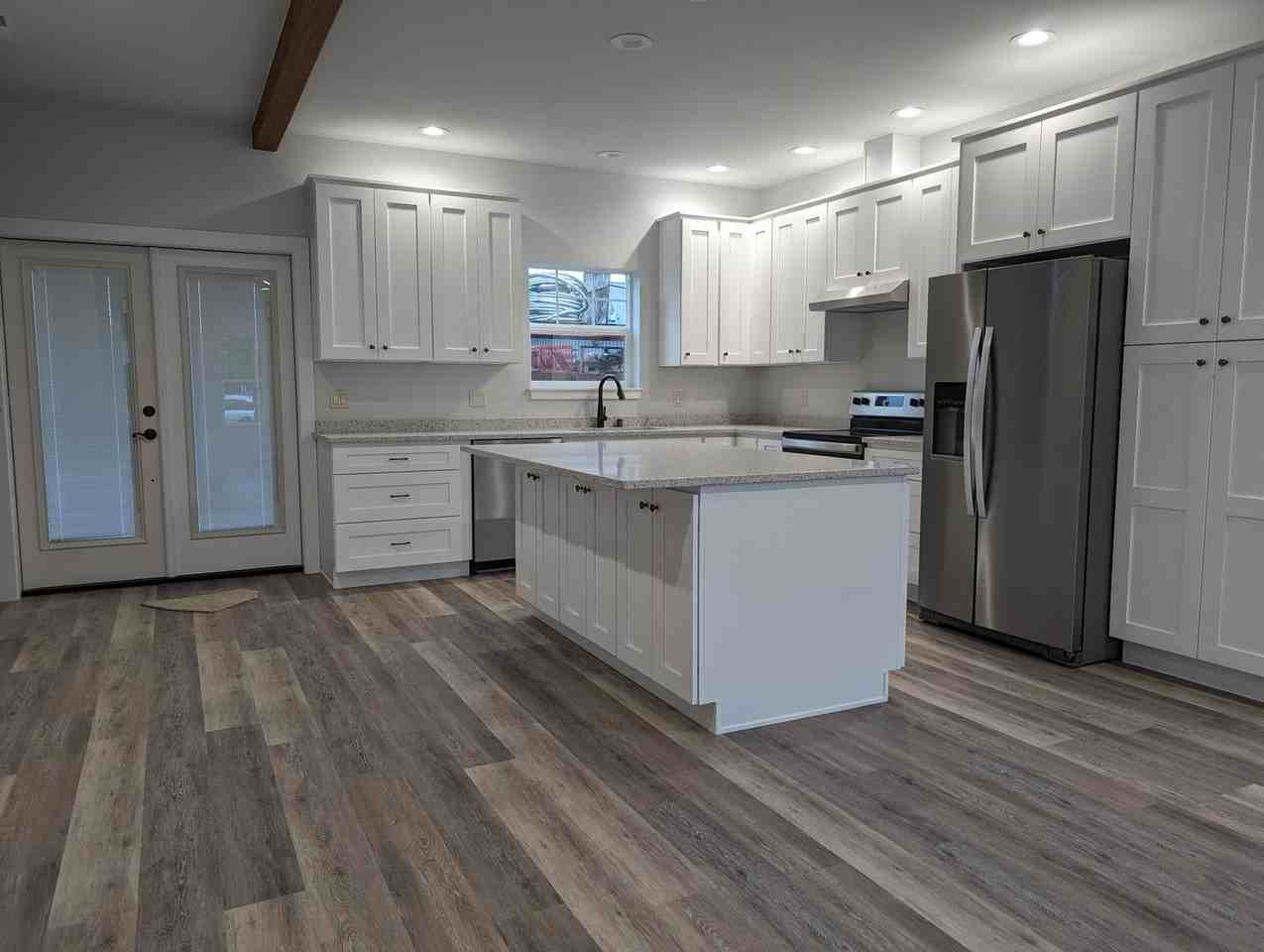 520 E Hazel Ave - Photo 3 of 10