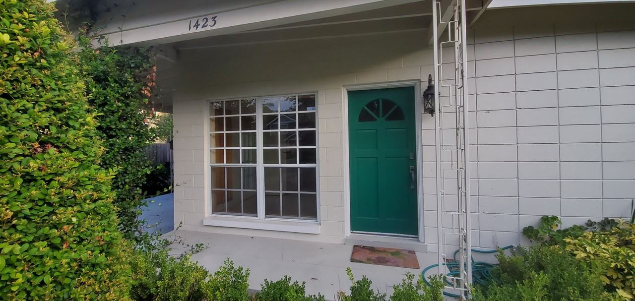 1423 Oneco Ave - Photo 2 of 8