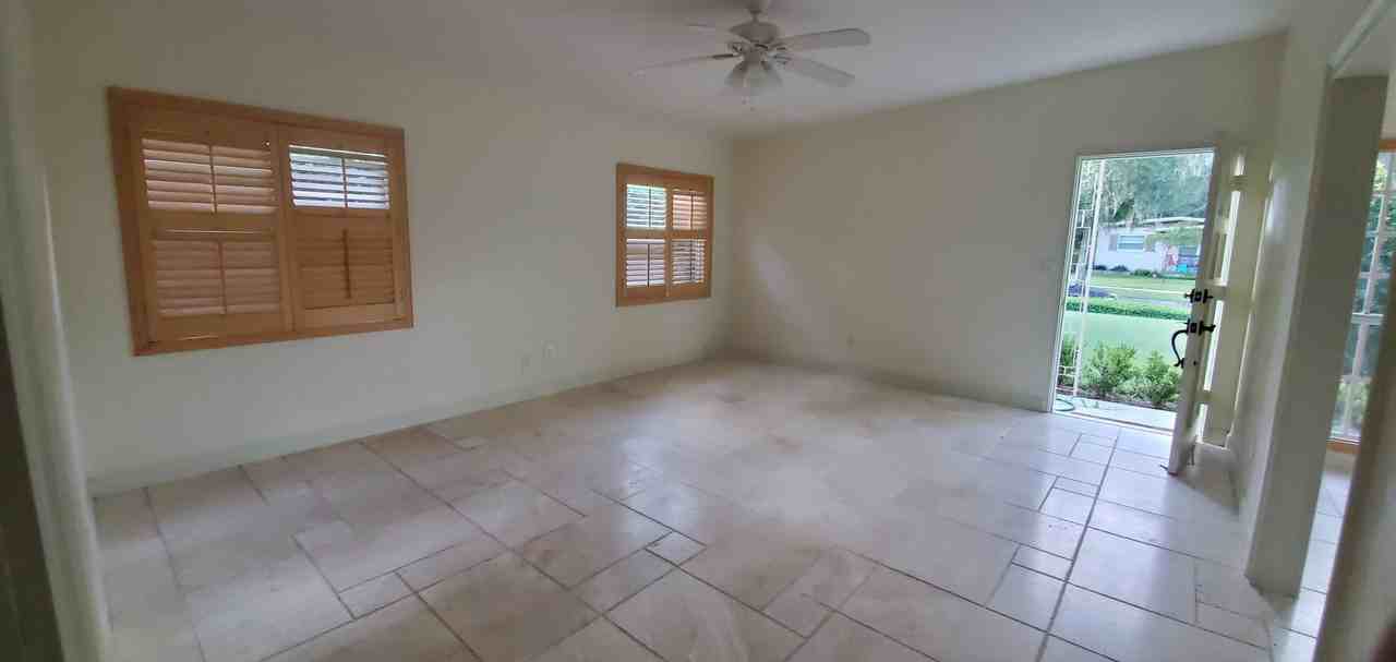 1423 Oneco Ave - Photo 4 of 8