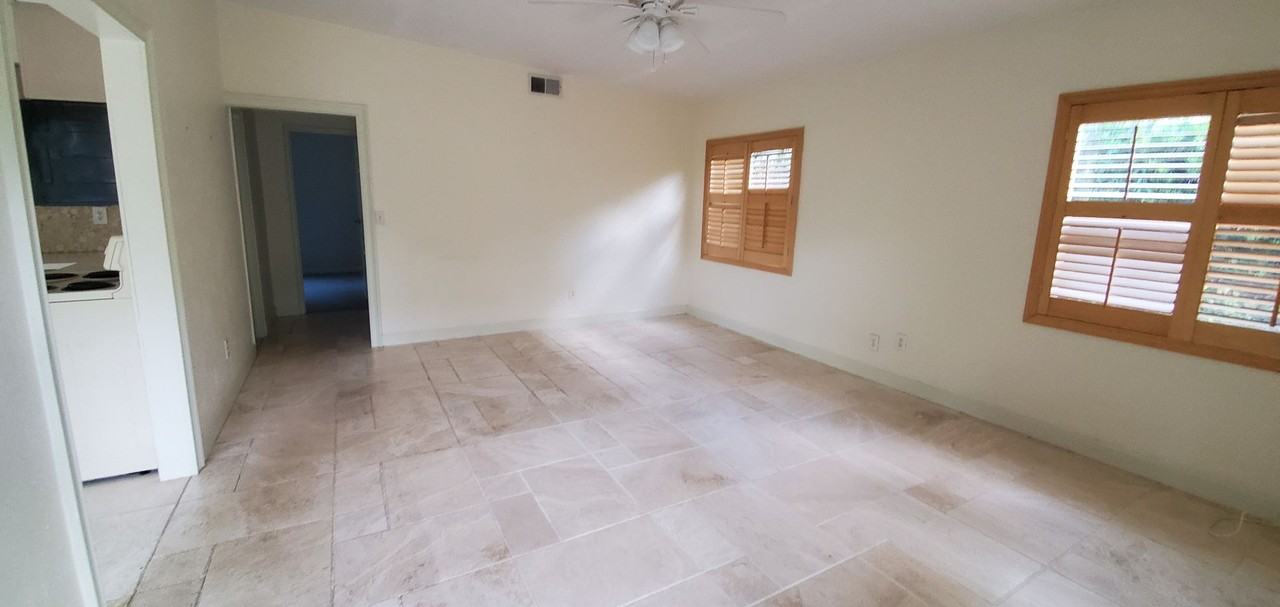 1423 Oneco Ave - Photo 7 of 8