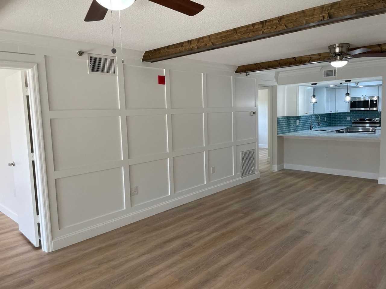 2090 S Tamiami Trl - Photo 3 of 27