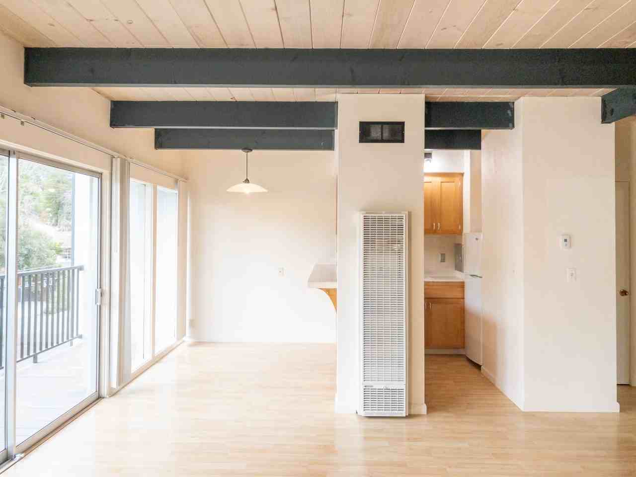 360 Jean St #6 - Photo 3 of 24