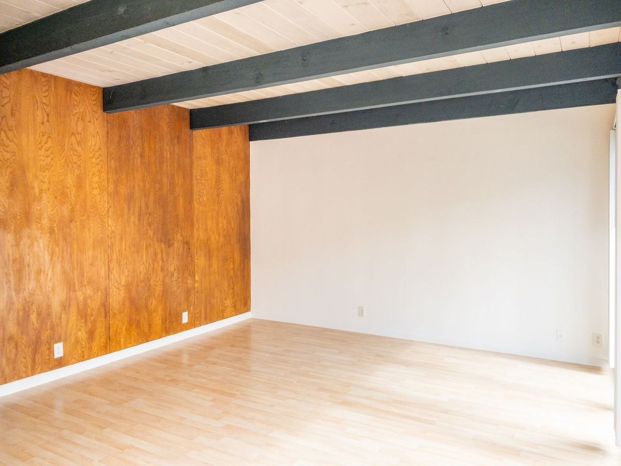 360 Jean St #6 - Photo 5 of 24