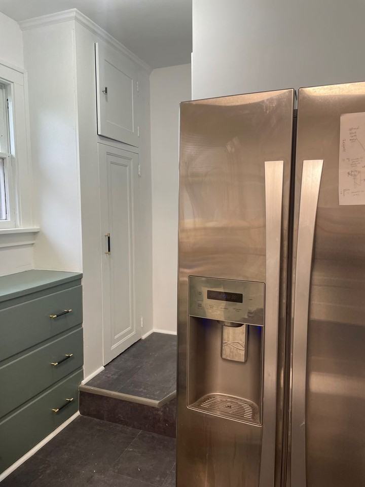 2852 Waters Rd - Photo 5 of 50