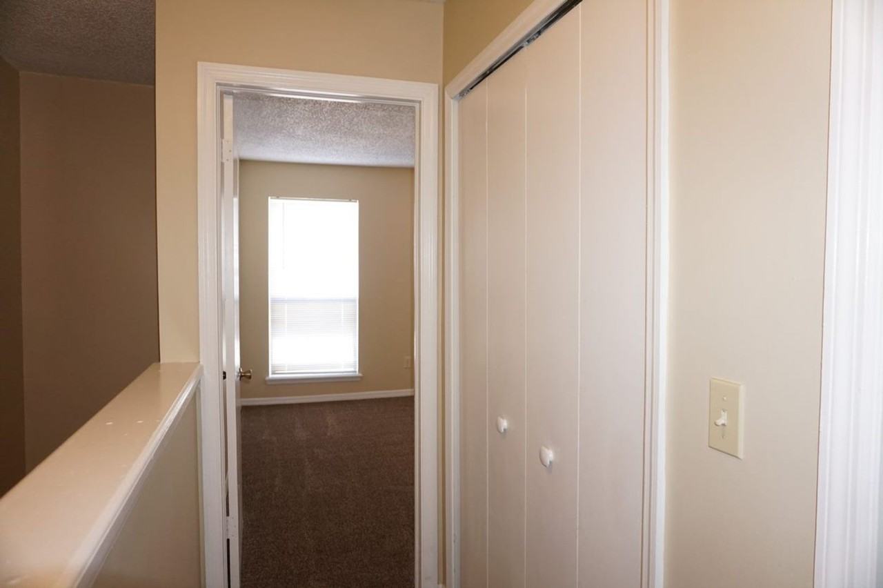 5642 Bryner Dr - Photo 6 of 13