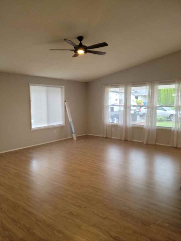 120 Harold Dr - Photo 2 of 14