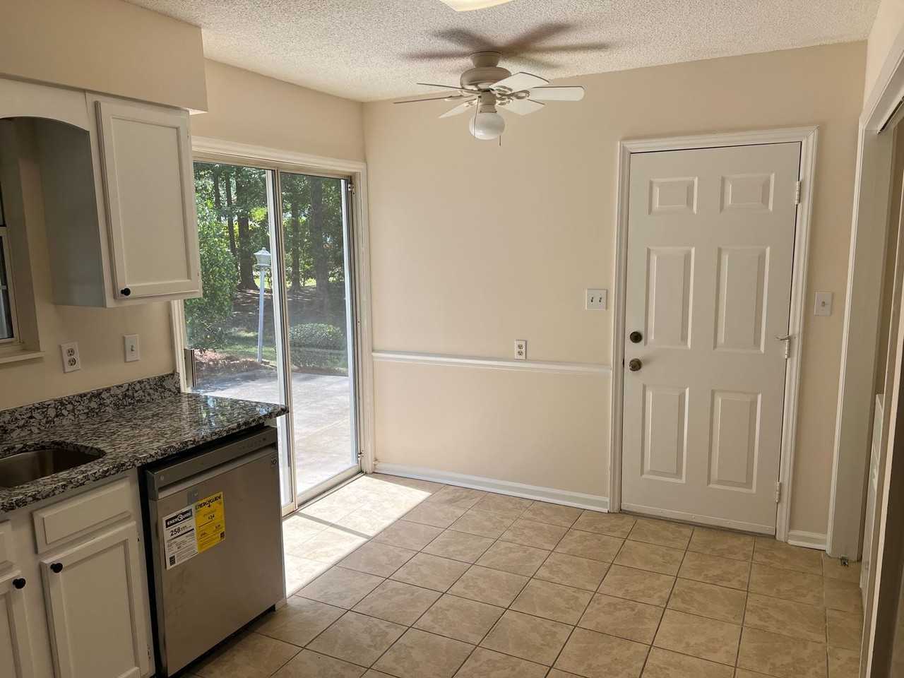 134 Wood Lake Dr - Photo 6 of 21