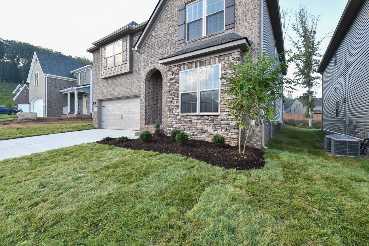 1833 Glen Shady Blvd - Photo 2 of 28