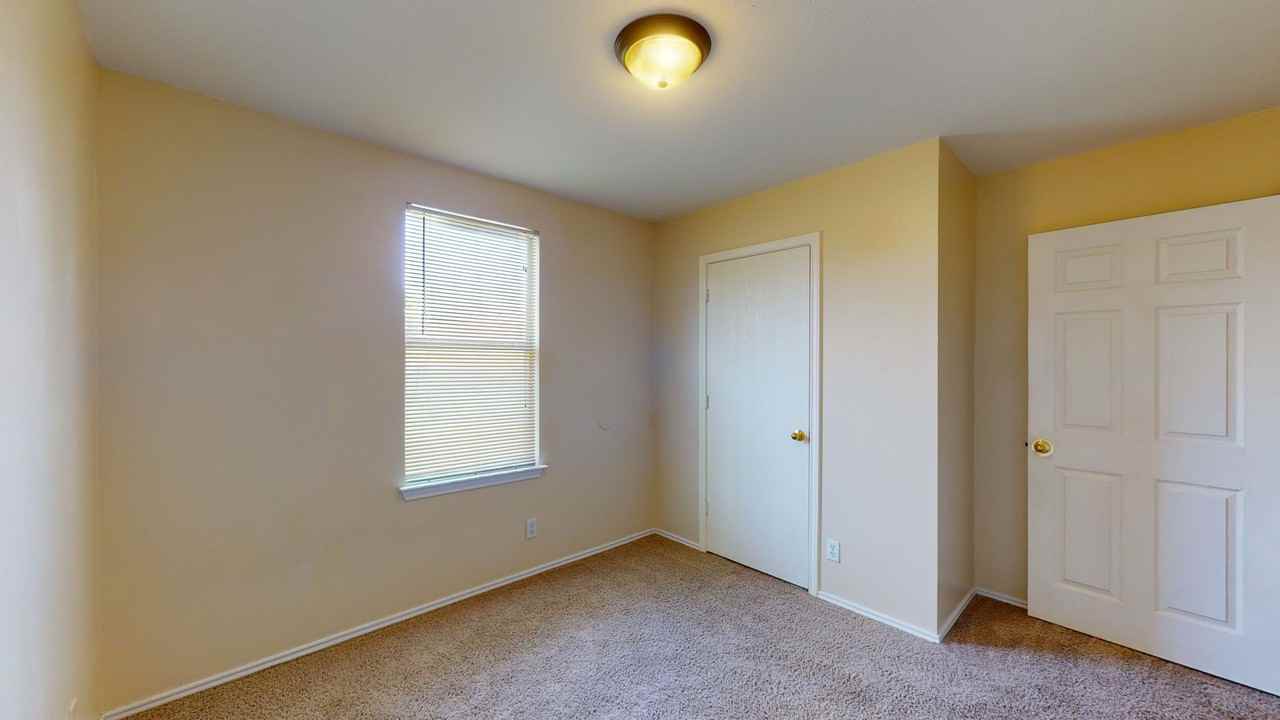 3404 Boswell Cir - Photo 4 of 18