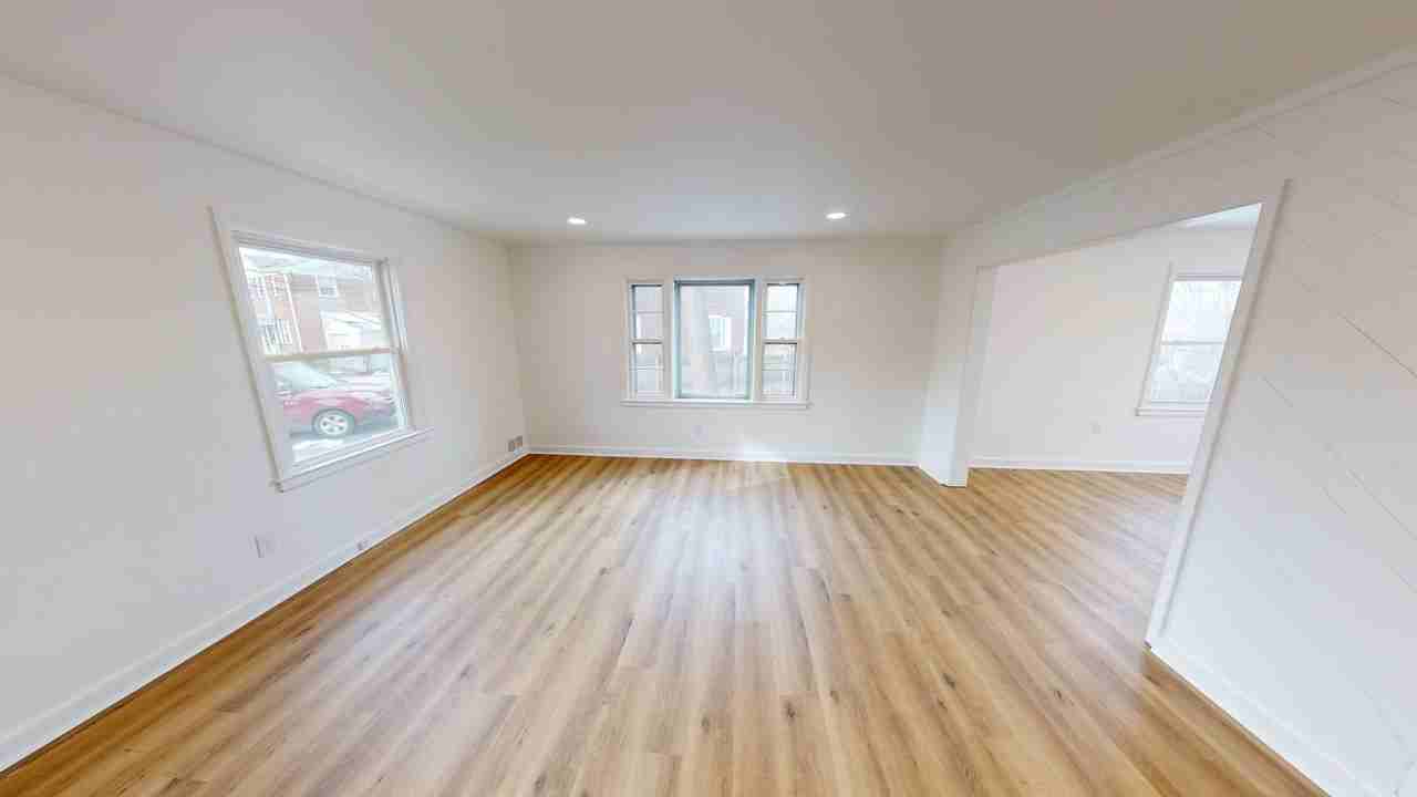 519 Vine St - Photo 5 of 13