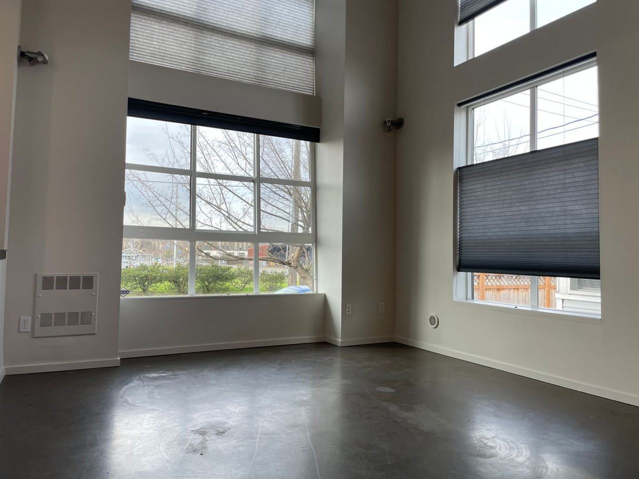 6708 Corson Ave S #A - Photo 5 of 27