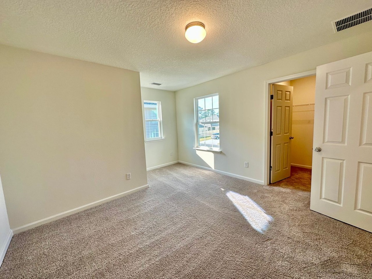 192 Rambling Brook Trl - Photo 2 of 23